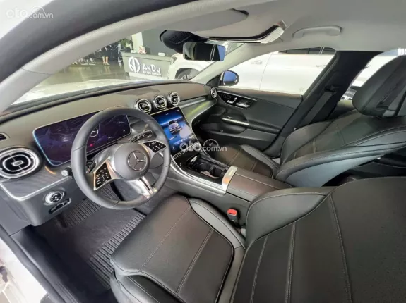 Mercedes-Benz C200 Avantgarde 2025 - Giảm 110tr vào thẳng giá niêm yết