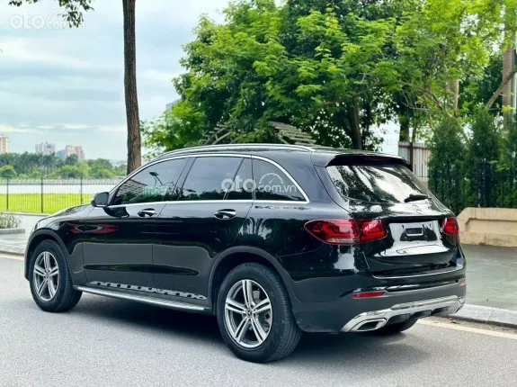Mercedes-Benz GLC 200 2022 - Xe đẹp, giá tốt, trang bị Full options đẹp, hỗ trợ trả góp lãi suất ưu đãi