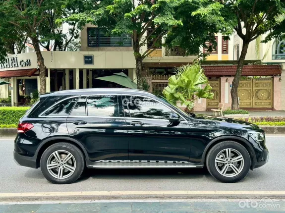 Mercedes-Benz GLC 200 2022 - Xe đẹp, giá tốt, trang bị Full options đẹp, hỗ trợ trả góp lãi suất ưu đãi