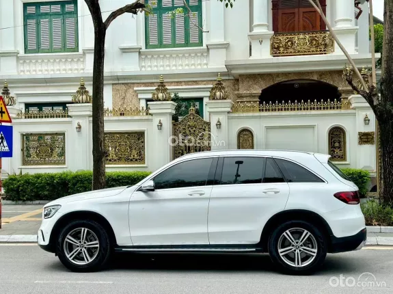 Mercedes-Benz GLC 200 2022 - Xe đẹp, 1 chủ từ mới, full lịch sử hãng, đăng ký lần đầu 2023