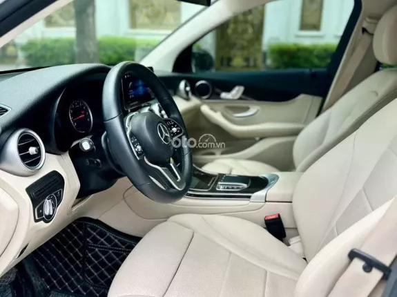 Mercedes-Benz GLC 200 2022 - Xe đẹp, 1 chủ từ mới, full lịch sử hãng, đăng ký lần đầu 2023