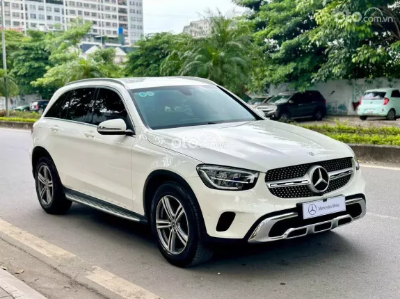 Mercedes-Benz GLC 200 4Matic 2021 - Xe siêu lướt, hỗ trợ trả góp lãi suất ưu đãi, giá tốt, Full lịch sử hãng