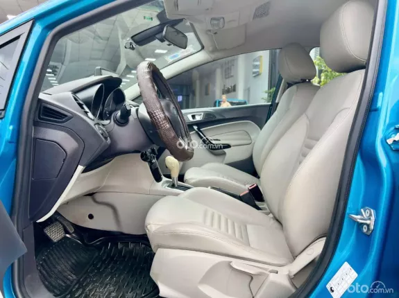 Ford Fiesta 1.5AT Titanium 2016 - Bao quay đầu 1 năm 10% theo giá thị trường