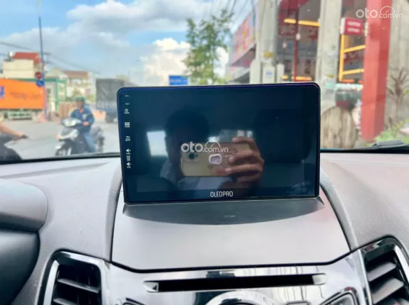 Ford Fiesta 1.5AT Titanium 2016 - Bao quay đầu 1 năm 10% theo giá thị trường