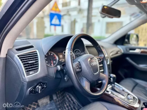 Audi Q5 2.0T 2011 - Xe đẹp, trang bị nội thất đẹp zin, hỗ trợ trả góp lãi suất ưu đãi