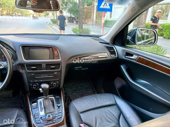 Audi Q5 2.0T 2011 - Xe đẹp, trang bị nội thất đẹp zin, hỗ trợ trả góp lãi suất ưu đãi