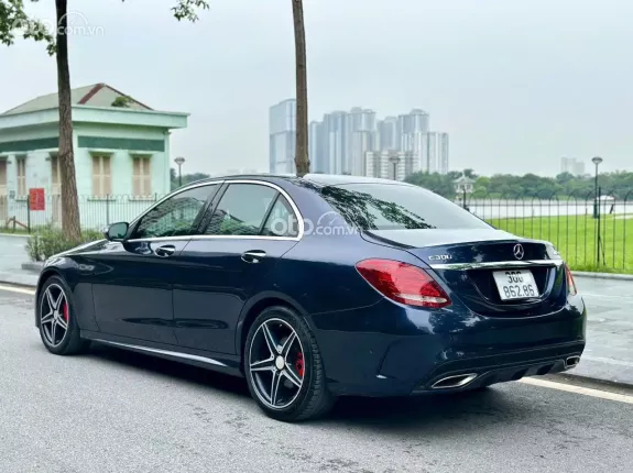 Mercedes-Benz C250 AMG 2015 - Giao ngay giá tốt, xe đẹp, chủ đi giữ gìn
