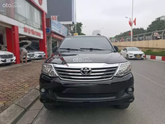 Toyota Fortuner 2015 - Xe đẹp như mới, trang bị full option