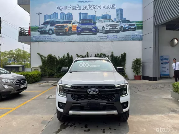 Ford Ranger Wildtrak 4x4 AT 2024 - Sẵn xe đủ màu giao ngay!!!!