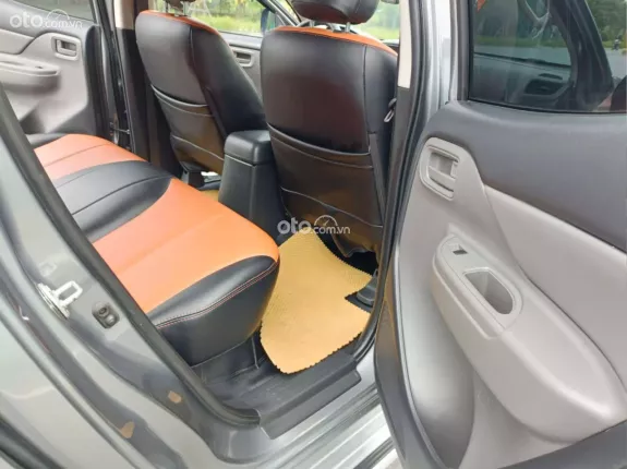 Mitsubishi Triton 2019 - Nhập Thái, số sàn, máy dầu