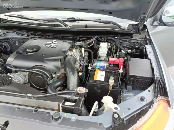 Mitsubishi Triton 2019 - Nhập Thái, số sàn, máy dầu