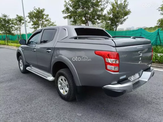 Mitsubishi Triton 2019 - Nhập Thái, số sàn, máy dầu