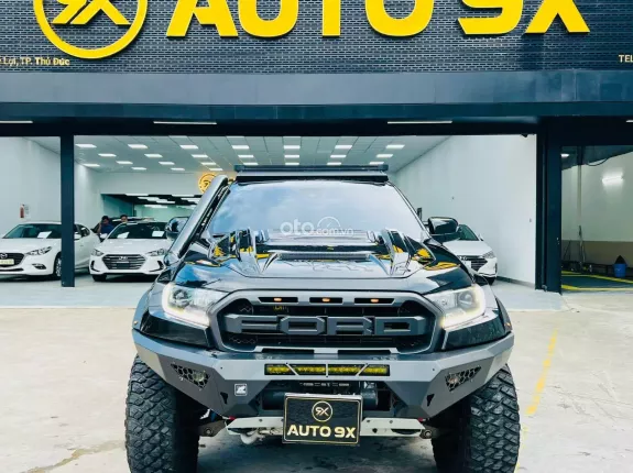 Ford Ranger Raptor 2020 - Xe màu Đen - Nội thất Đen