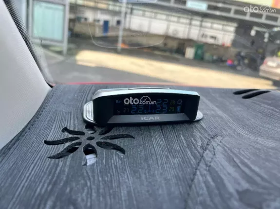 Volkswagen Polo 1.6 Sedan 2015 - Xe Đức đầm chắc