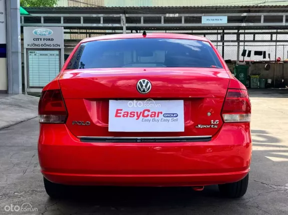 Volkswagen Polo 1.6 Sedan 2015 - Xe Đức đầm chắc