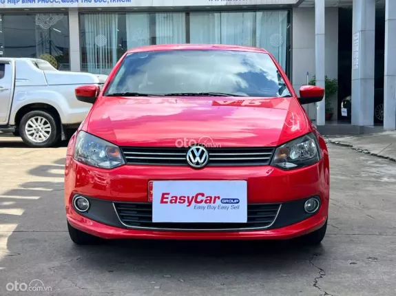 Volkswagen Polo 1.6 Sedan 2015 - Xe Đức đầm chắc