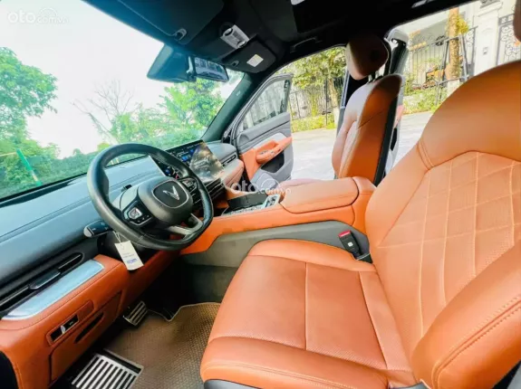 VinFast VF9 Plus 2023 - Quí khách hàng chỉ cần bỏ khoảng 500tr là có thể sở hữu em nó