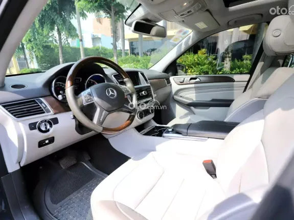 Mercedes-Benz ML 350 2012 - Nhập khẩu nguyên chiếc