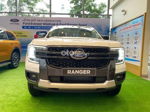 Ford Ranger Sport 2.0L 4X4 AT 2024 - GIẢM 50% THUẾ TRƯỚC BẠ - ĐỦ MÀU GIAO NGAY