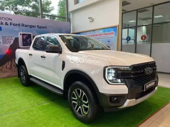 Ford Ranger Sport 2.0L 4X4 AT 2024 - GIẢM 50% THUẾ TRƯỚC BẠ - ĐỦ MÀU GIAO NGAY