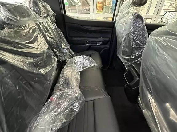 Ford Ranger Sport 2.0L 4X4 AT 2024 - GIẢM 50% THUẾ TRƯỚC BẠ - ĐỦ MÀU GIAO NGAY