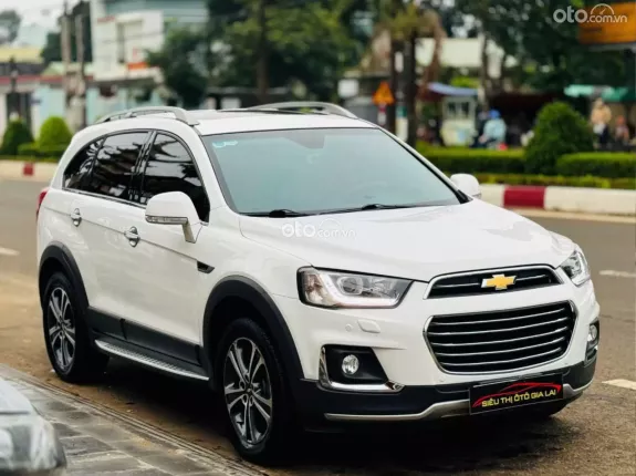 Chevrolet Captiva ltz 2.4 at 2016 - Xe đẹp, giá tốt, trang bị options đẹp, hỗ trợ trả góp lãi suất ưu đãi