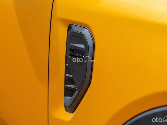 Ford Ranger Wildtrak 2.0l bi-turbo 4x4 10 AT 2024 - Giảm 50% thuế trước bạ + Khuyến mại giảm giá + Tặng phụ kiện Bảo hiểm chính hãng