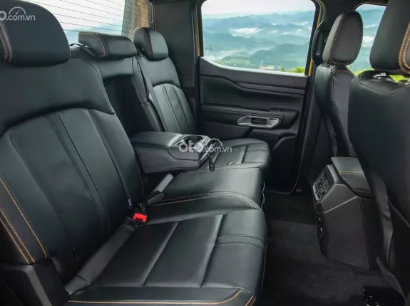 Ford Ranger Wildtrak 2.0l bi-turbo 4x4 10 AT 2024 - Giảm 50% thuế trước bạ + Khuyến mại giảm giá + Tặng phụ kiện Bảo hiểm chính hãng