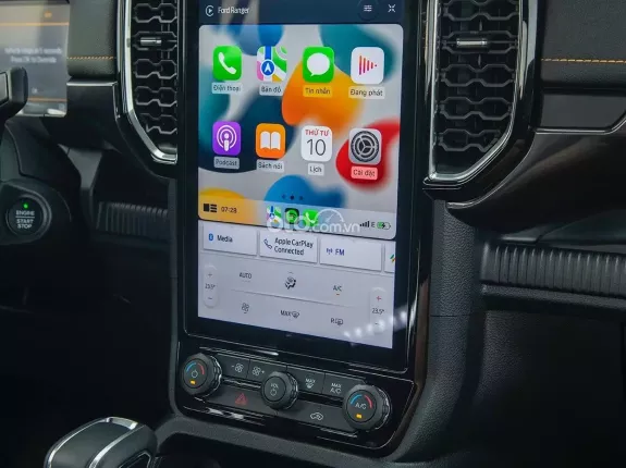 Ford Ranger Wildtrak 2.0l bi-turbo 4x4 10 AT 2024 - Giảm 50% thuế trước bạ + Khuyến mại giảm giá + Tặng phụ kiện Bảo hiểm chính hãng