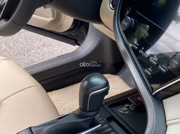 Toyota Camry 2.5Q 2021 - Sang Trọng Lịch Lãm