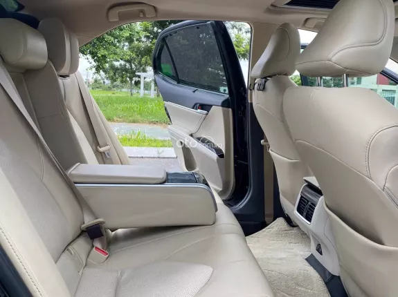 Toyota Camry 2.5Q 2021 - Sang Trọng Lịch Lãm