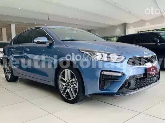 Kia Cerato 1.6 AT Luxury 2021 - Không đâm đụng - Không ngập nước - Đúng KM đồng hồ