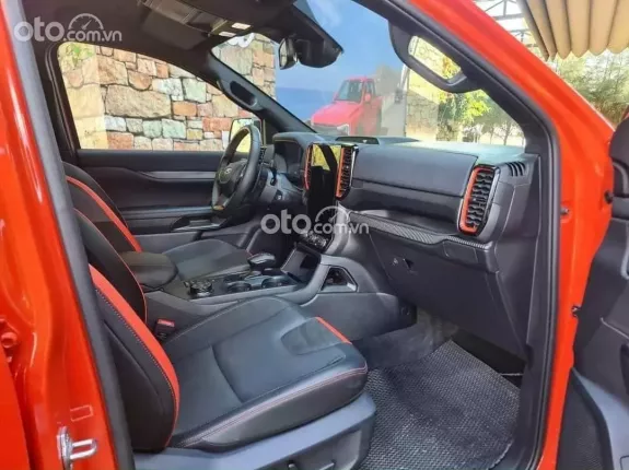 Ford Ranger Raptor 2024 - Khuyến mại giảm giá + Tặng phụ kiện Bảo hiểm chính hãng