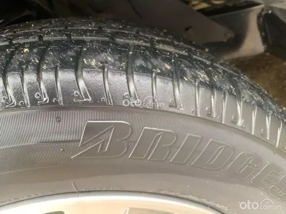 Toyota Innova 2011 - Xe đẹp, giá tốt, trang bị options đẹp, giấy tờ theo xe đầy đủ