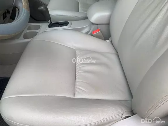 Toyota Innova 2011 - Xe đẹp, giá tốt, trang bị options đẹp, giấy tờ theo xe đầy đủ