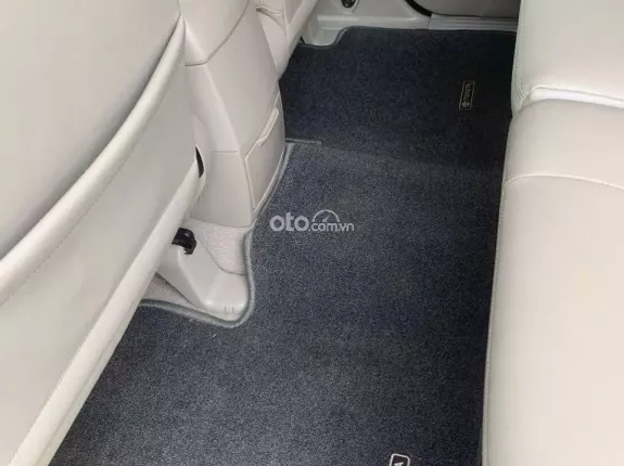 Toyota Innova 2011 - Xe đẹp, giá tốt, trang bị options đẹp, giấy tờ theo xe đầy đủ