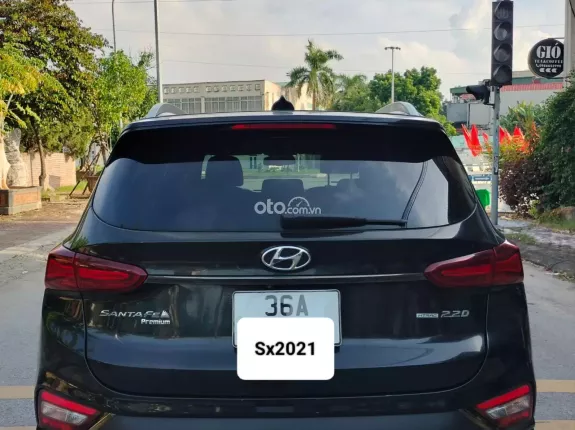 Hyundai Santa Fe 2.2L Dầu Cao cấp 2021 - Xe đẹp không lỗi