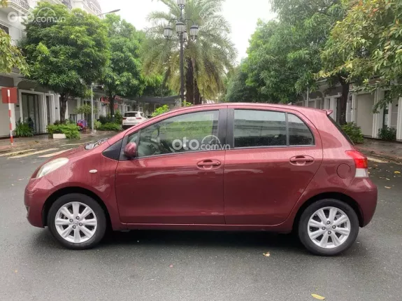 Toyota Yaris 1.3G 2010 - Xe nhập khẩu đẹp, một chủ từ đầu giữ gìn, xe đi ít