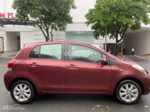 Toyota Yaris 1.3G 2010 - Xe nhập khẩu đẹp, một chủ từ đầu giữ gìn, xe đi ít