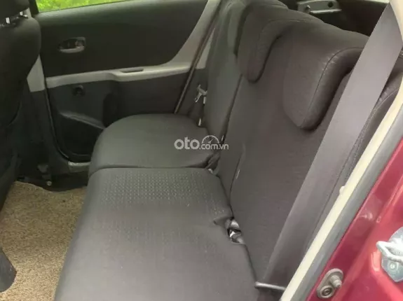 Toyota Yaris 1.3G 2010 - Xe nhập khẩu đẹp, một chủ từ đầu giữ gìn, xe đi ít