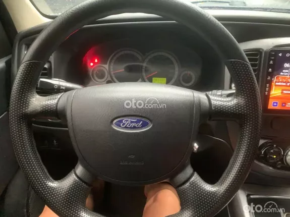 Ford Escape XLS 2011 - Xe đẹp, 1 chủ từ đầu, đi giữ gìn