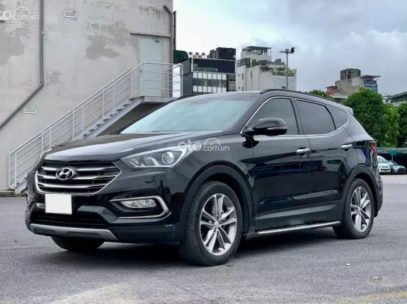 Hyundai Santa Fe 2.4L Xăng Đặc biệt 2018 - 4WD Xe rất mới