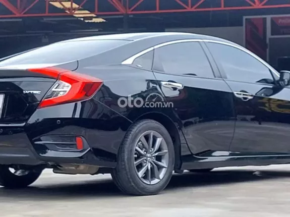 Honda Civic 1.8 AT 2020 - Xe đẹp không lỗi - 1 chủ từ đầu