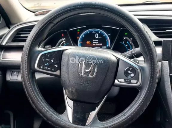 Honda Civic 1.8 AT 2020 - Xe đẹp không lỗi - 1 chủ từ đầu