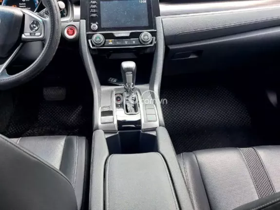 Honda Civic 1.8 AT 2020 - Xe đẹp không lỗi - 1 chủ từ đầu