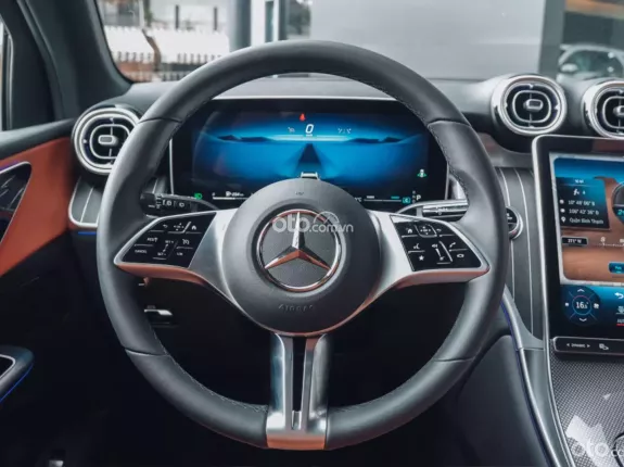 Mercedes-Benz GLC 200 4Matic 2024 - [HOT] HỖ TRỢ 100% PHÍ TRƯỚC BẠ, GIAO XE TẬN NHÀ, TẬN TÂM TƯ VẤN MIỄN PHÍ