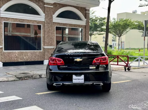 Chevrolet Cruze LT 1.6 2017 - Bảo dưỡng 5000 km thay nhớt một lần miễn phí