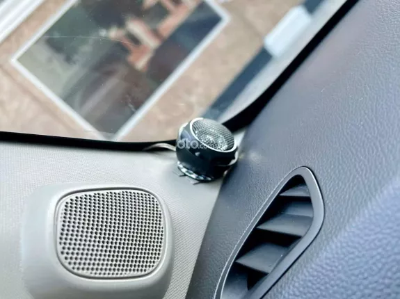 Chevrolet Cruze LT 1.6 2017 - Bảo dưỡng 5000 km thay nhớt một lần miễn phí