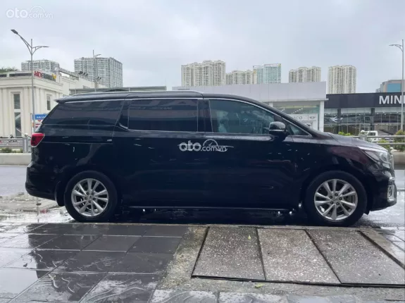 Kia Sedona 2.2 DAT 2020 - Siêu phẩm máy dầu giá 7xx