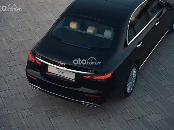 Mercedes-Benz E200 Exclusive 2024 - HỖ TRỢ 100% THUẾ TRƯỚC BẠ, LIÊN HỆ TRỰC TIẾP ĐỄ ĐƯỢC ƯU ĐÃI TỐT NHẤT